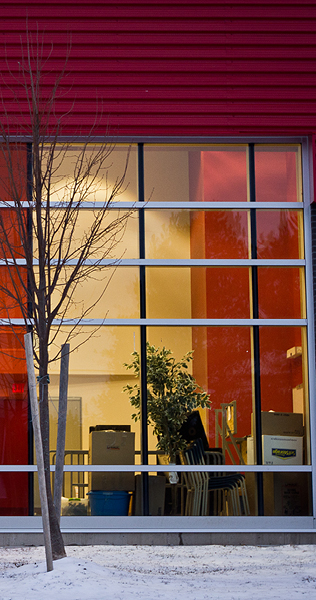 Steel Panel Envelope Detail With Glazing and Two-Toned Mullions