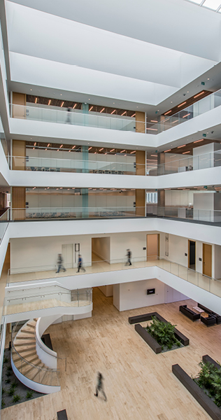 Large Atrium with Ground Floor Circular Staircase 