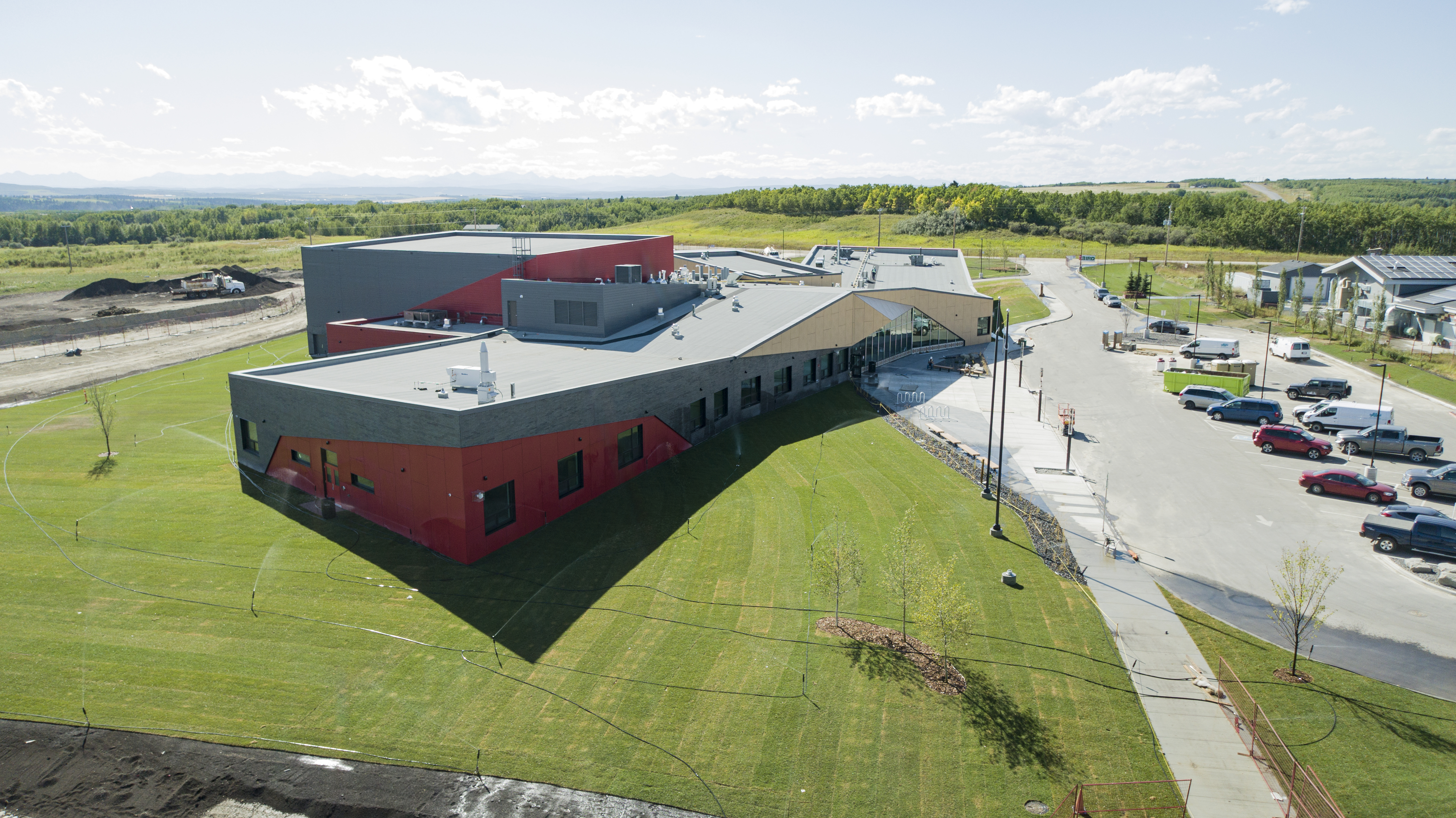 TsuuT'ina High School exterior