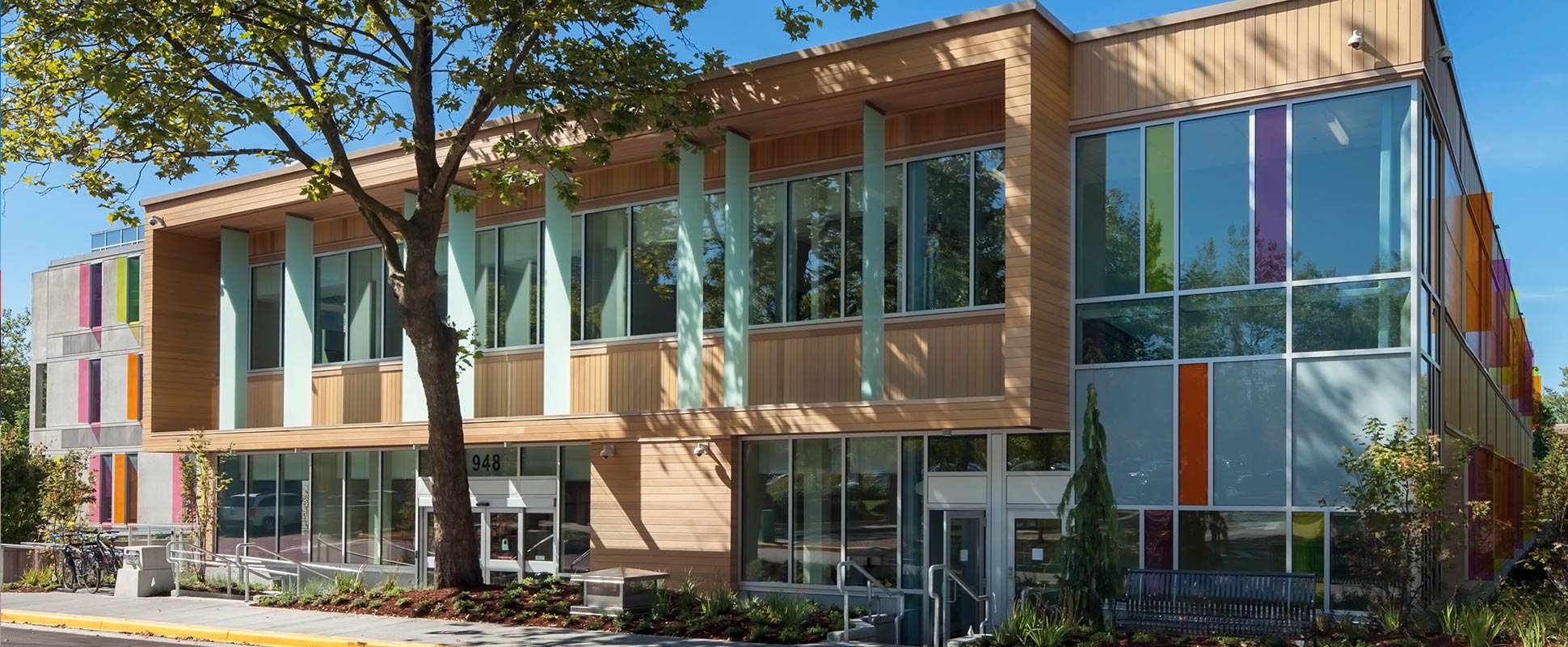 Children’s and Women’s Clinical Support Building exterior showing colourful facade 
