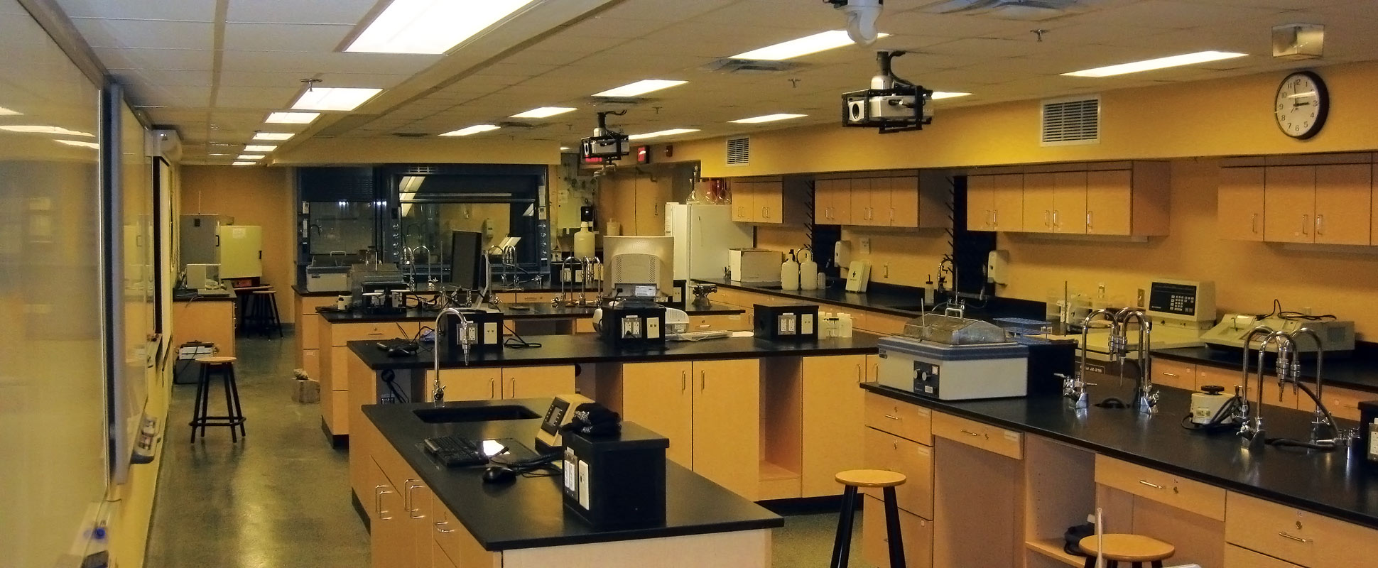 Mount Saint Vincent University Evaristus Hall interior showing laboratory 